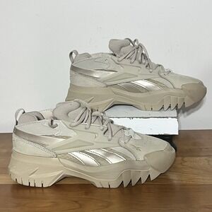 Reebok Cardi B Club C V2 Women's Shoes Sneakers Size 8 Euro 38.5 Beige